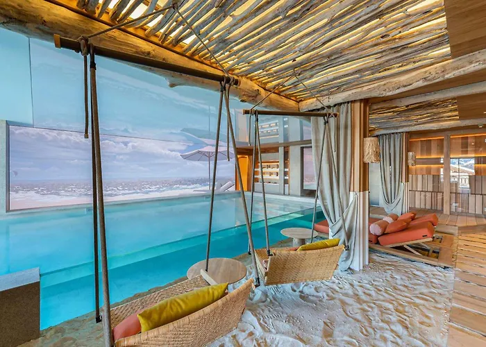 De Luxe A Avec Piscine Et Personnel 15 Pers - Fr-1-562-71 Courchevel